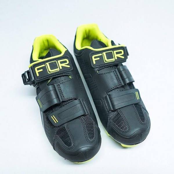 Picture of SHOES FLR F-15 III ROAD BLACK-YELLOW 42